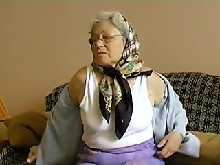 Old Granny Porno Solo